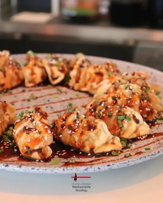 4WhatsApp Image 2025-11-15 at 20.59.34