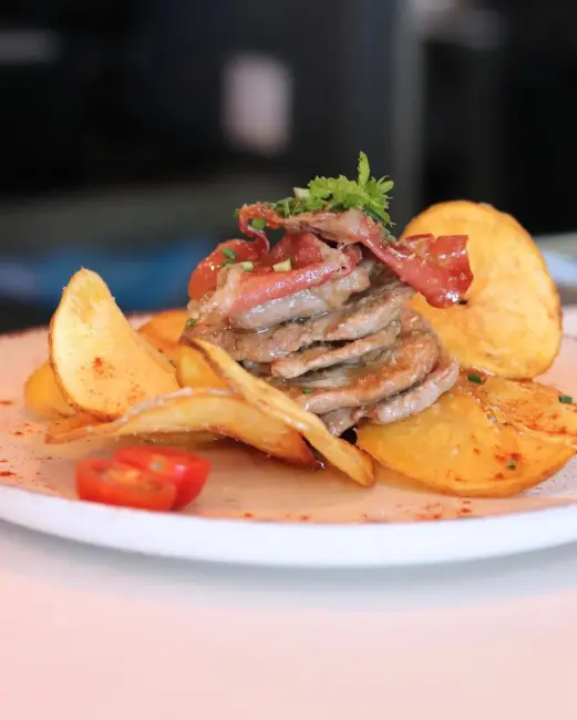 5WhatsApp Image 2025-11-15 at 20.59.34